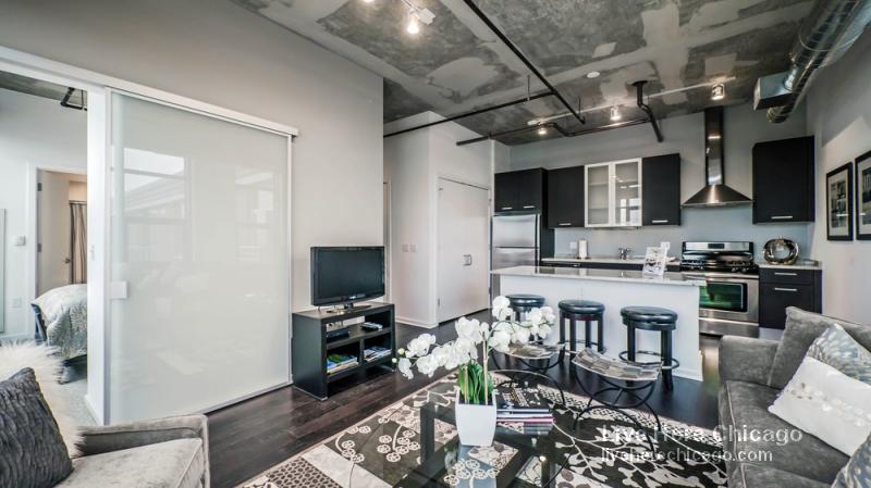 Foto principal - 1135 S Delano Ct