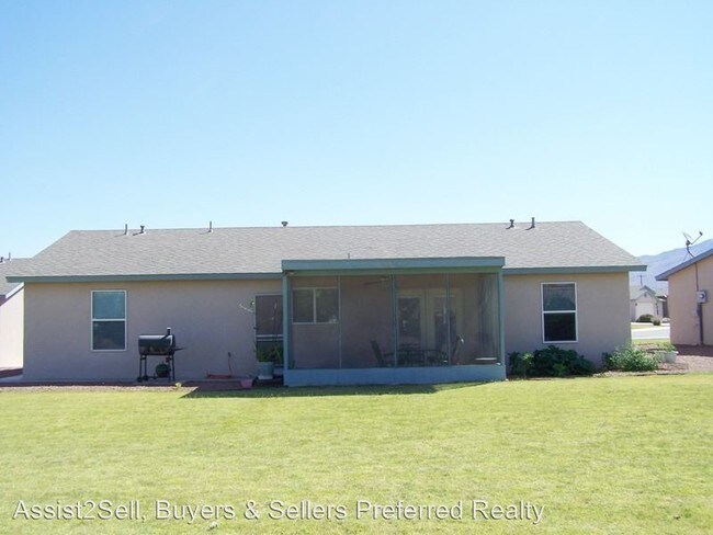 Building Photo - 3 br, 2 bath House - 2324 Sierra Vista Ct