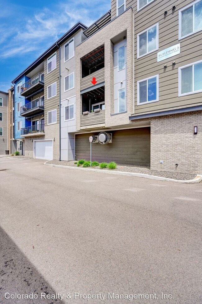 Building Photo - 2 br, 2 bath House - 420 East Fremont Plac...