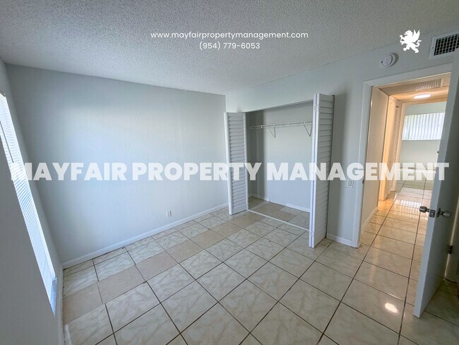 Foto del edificio - 4521 Treehouse Ln