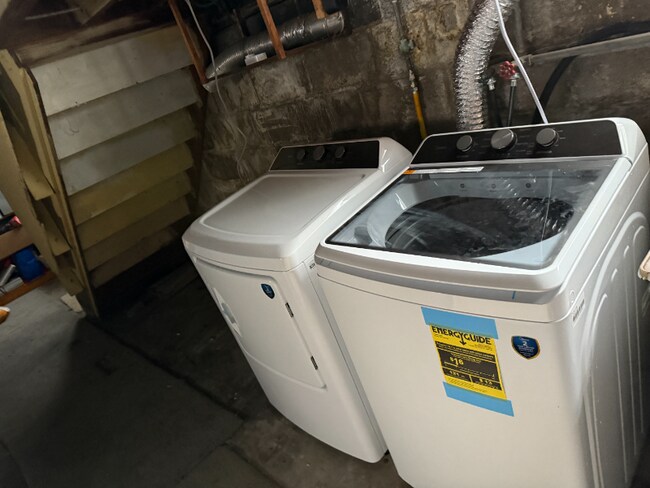 Foto del edificio - 369 Potters Rd