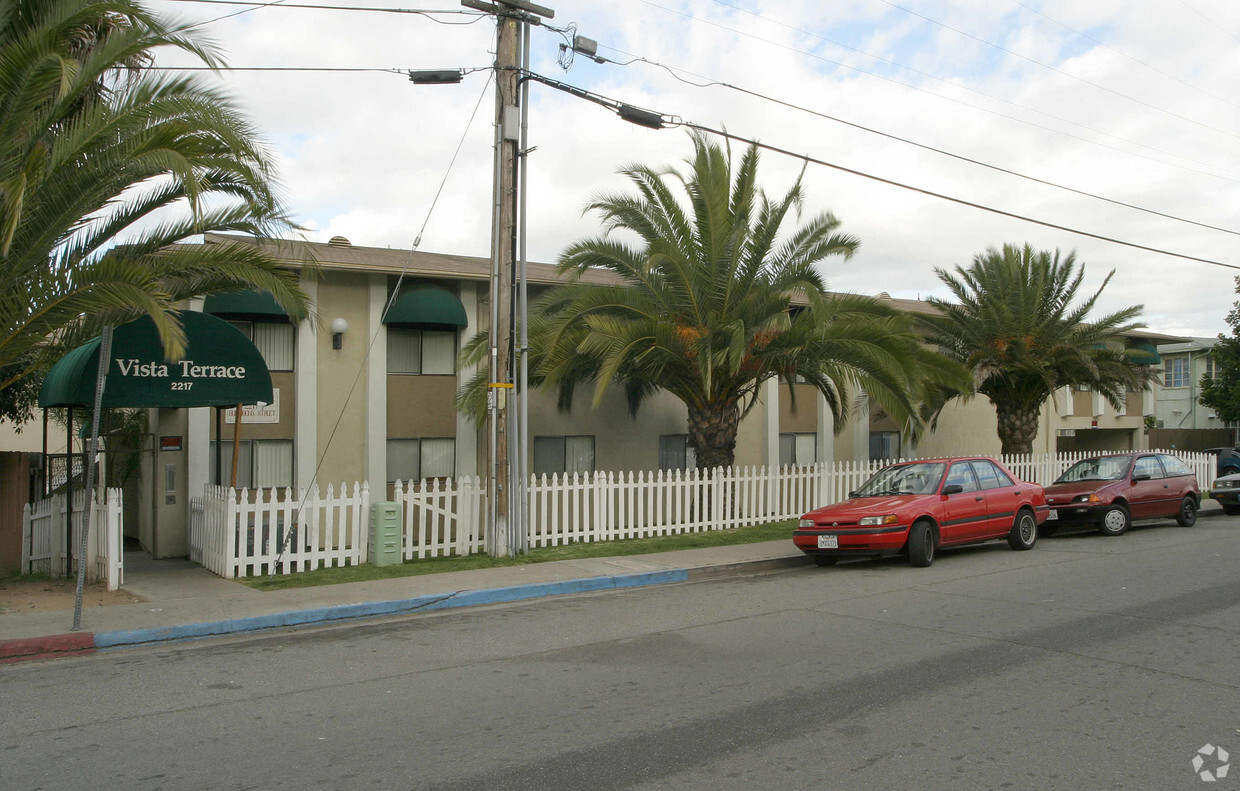 Foto del edificio - Vista Terrace