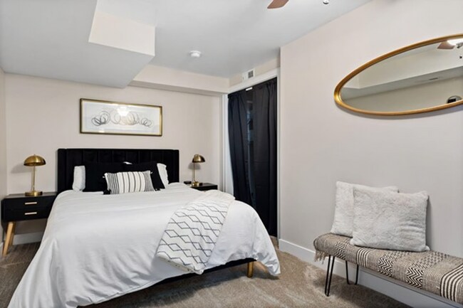Foto del edificio - Cozy Furnished 1 Bedroom Basement Apartment – Move-In Ready!