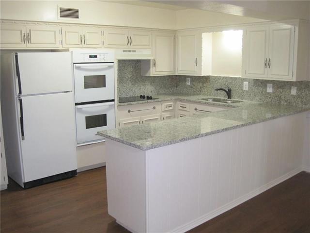 Building Photo - 13535 Red Fern Ln