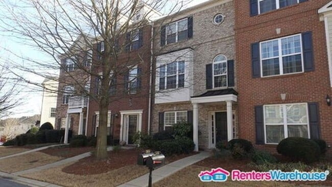 Building Photo - 628 Pecan Knoll Dr