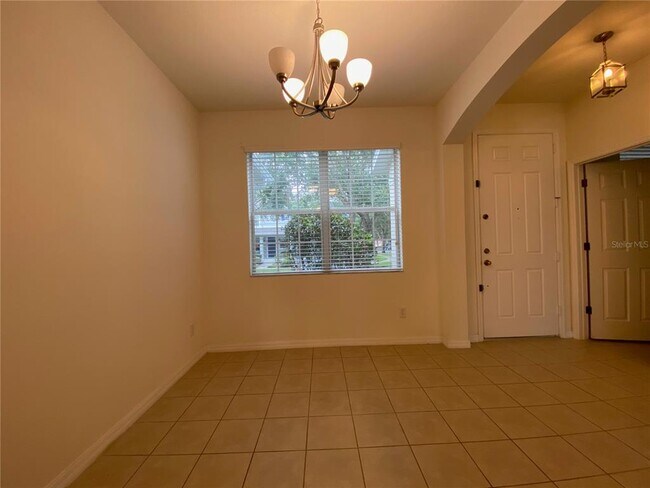 Foto del edificio - 8473 Leeland Archer Blvd