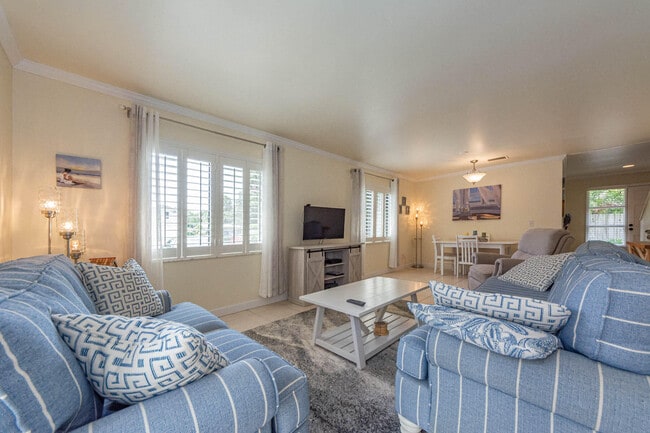 Building Photo - 917 Coquina Ln