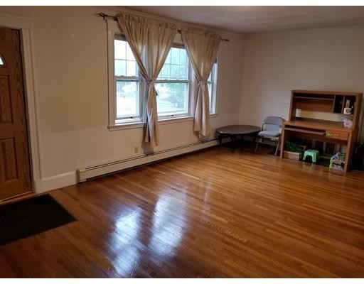 Building Photo - 30 Bartlett St