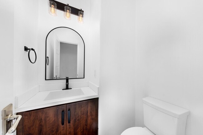 Foto del edificio - 2255 Indus Way