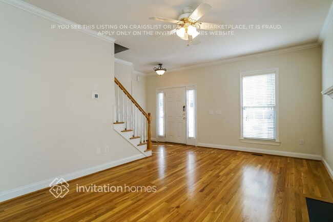 Building Photo - 1173 Trentini Ave