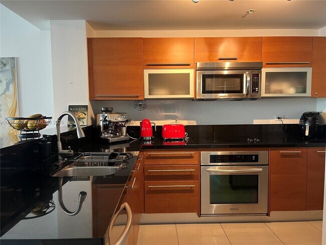 Foto del edificio - 253 NE 2nd St