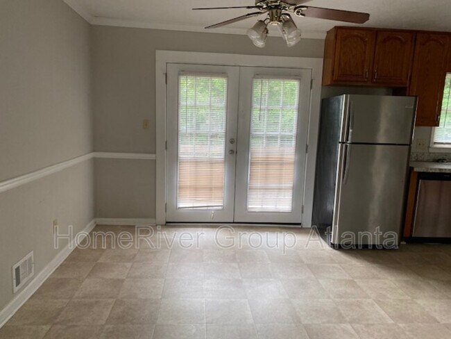Building Photo - 302 Mercer Dr