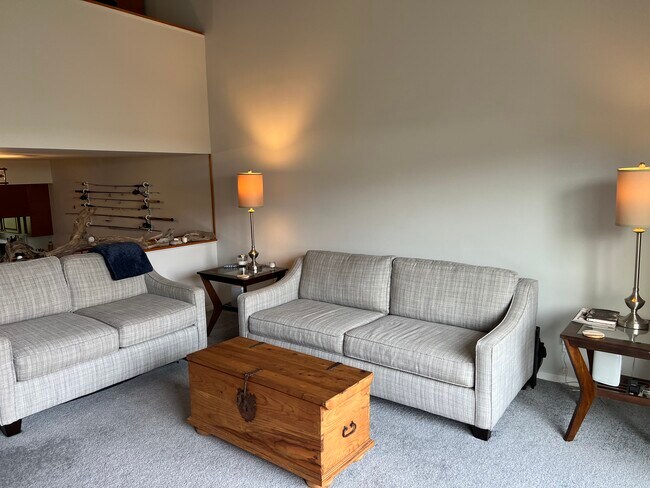 Living Room - 165 Shore Blvd