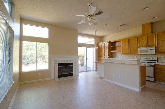 Building Photo - 6701 Storia Way