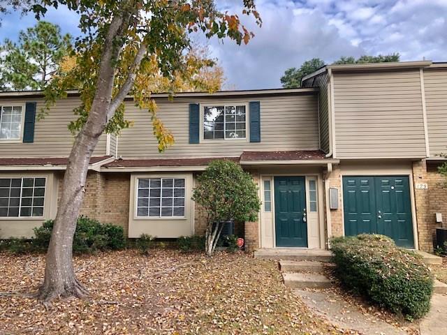 Foto principal - 6701 Dickens Ferry Rd