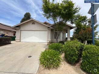 995 Vineyard Way