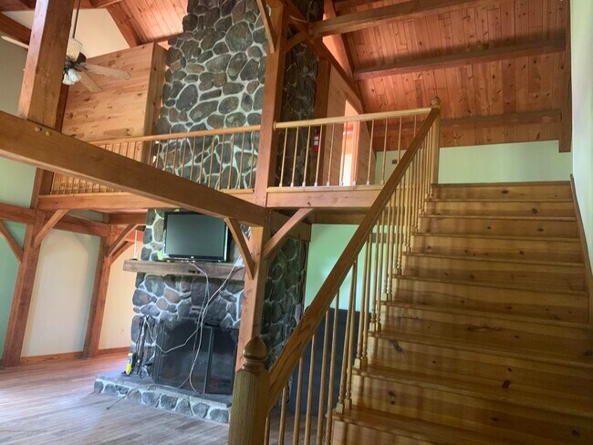 Building Photo - 149 Brindletown Rd