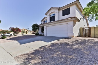 Building Photo - 6759 N 77th Dr