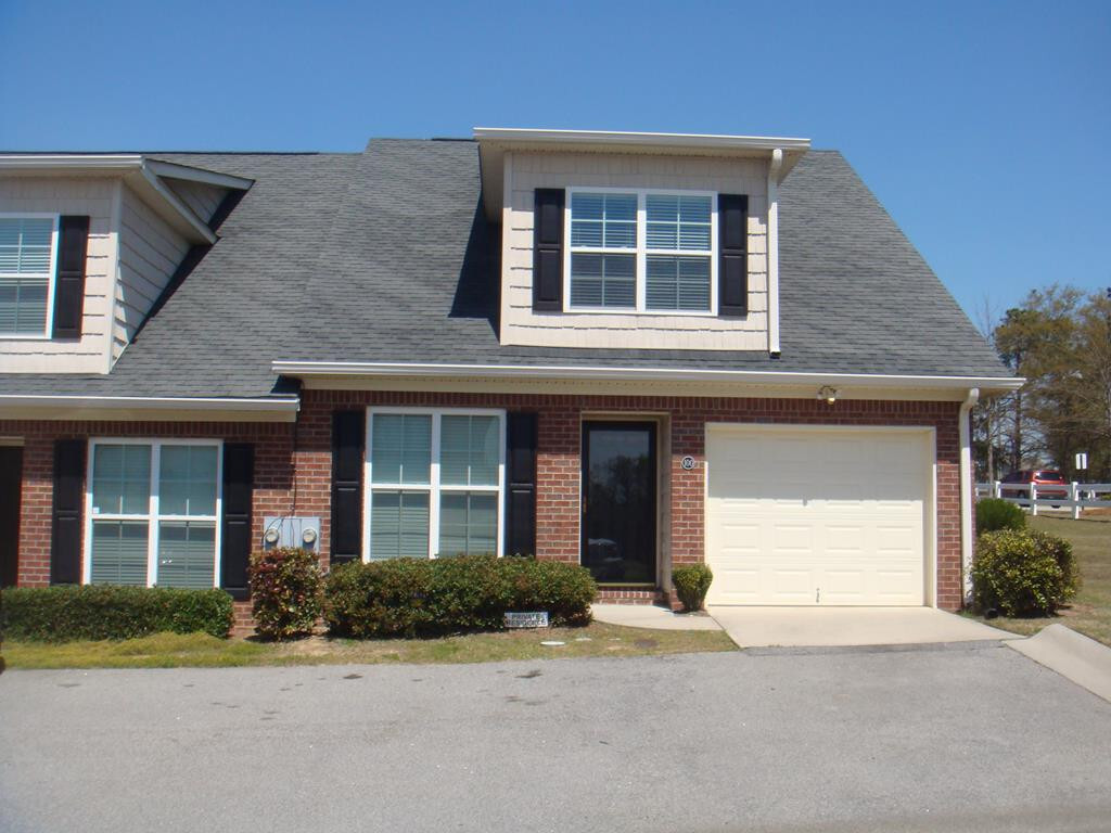 Primary Photo - 100 Grove Landing Ct