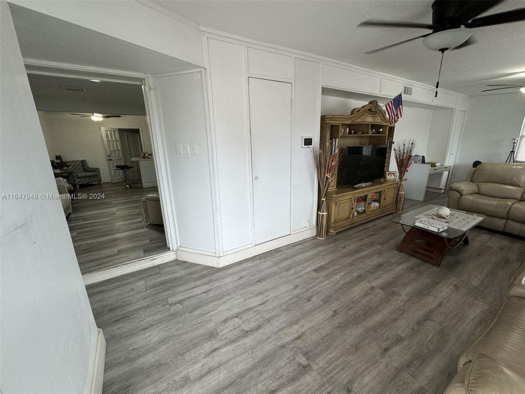 Foto del edificio - 10245 SW 37th Terrace