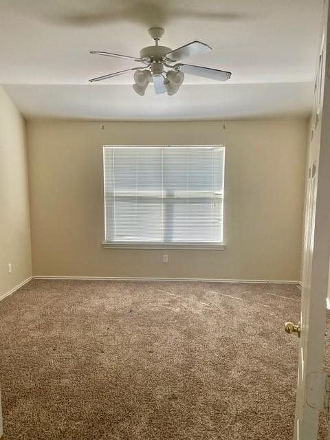 Foto del edificio - 16619 Newglen Ln