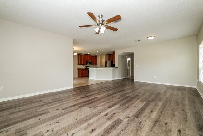 Building Photo - 6402 Trent Creek Dr