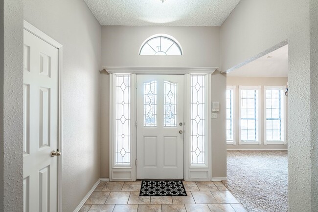 Building Photo - 103 Chukar Run