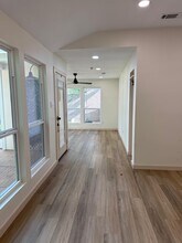 Building Photo - 10631 Autumn Meadow Ln