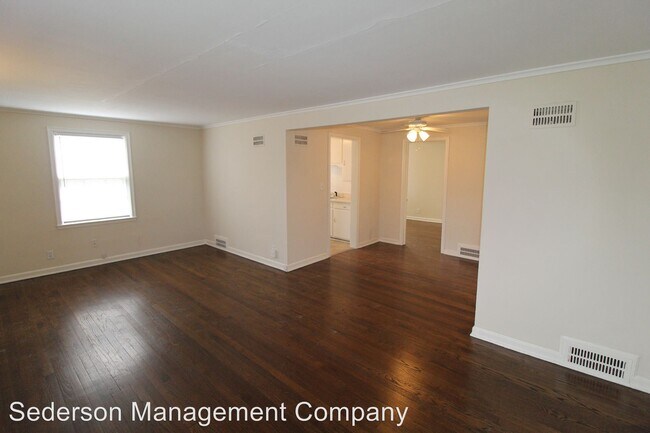 Building Photo - 307 E 27th Ave