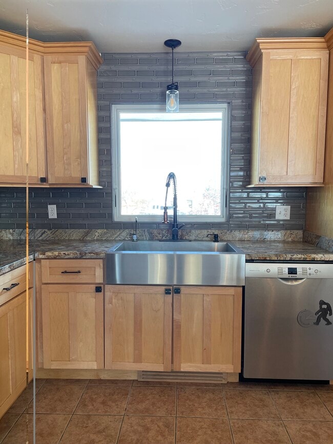 Foto del edificio - 12 Cloninger Ln