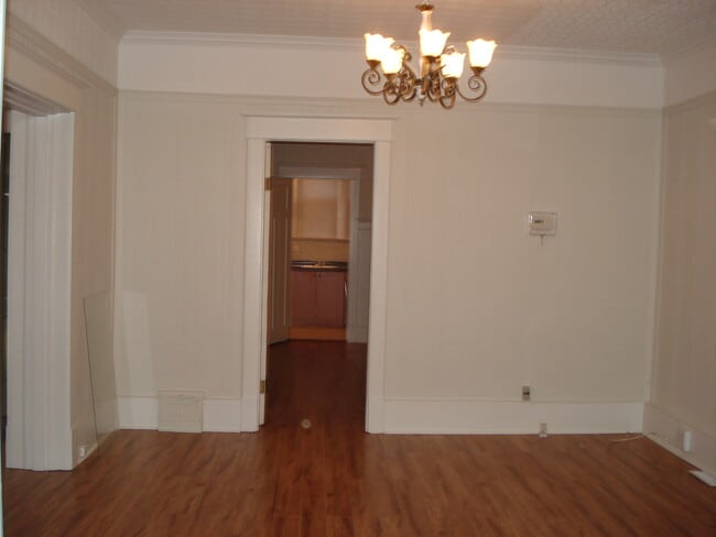 Building Photo - 545 49th Av E