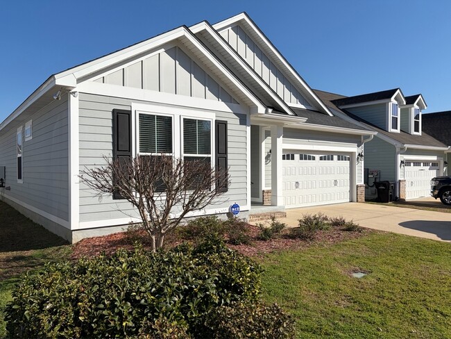 Foto del edificio - 5081 Bird Nest Trl