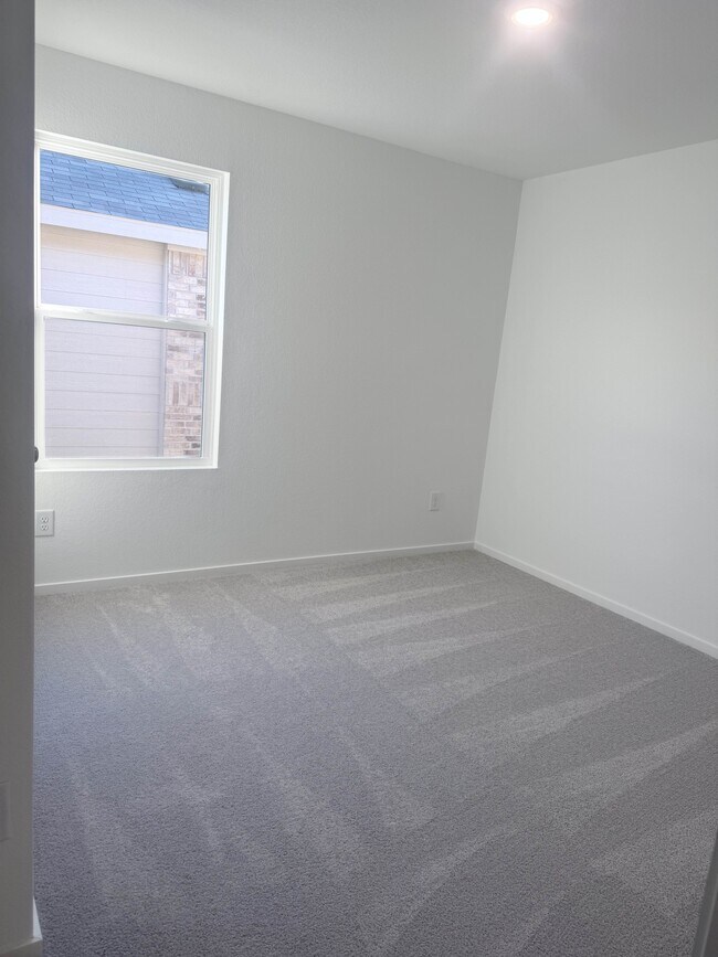 Foto del edificio - 21602 Cottonwood Mdws Trl