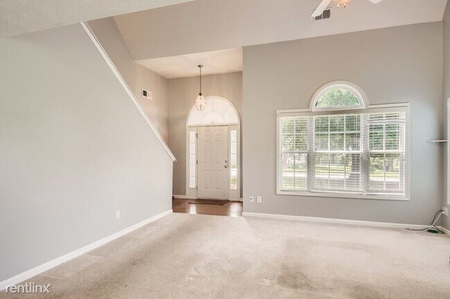 Foto del edificio - 3 br, 2.5 bath House - 30 Loudoun Drive UNIT