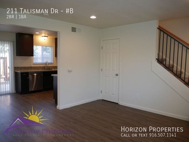 Building Photo - 211 Talisman Dr