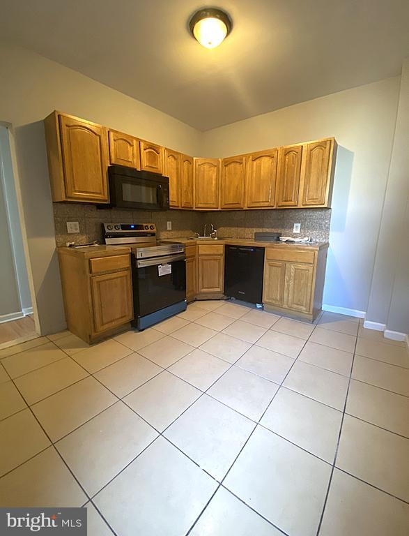Primary Photo - 1807 S 18th St