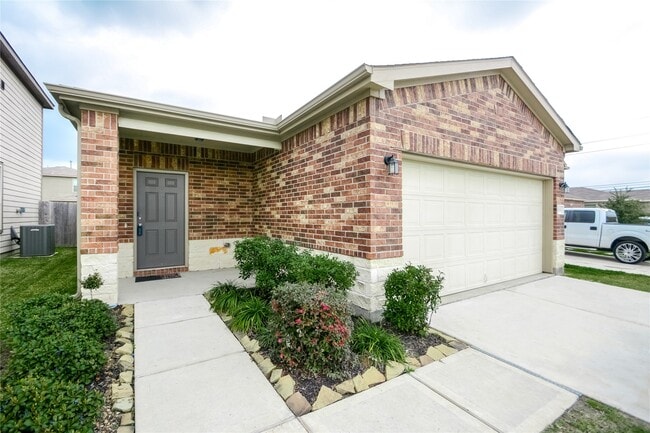 Building Photo - 4414 Iron Horse Dr