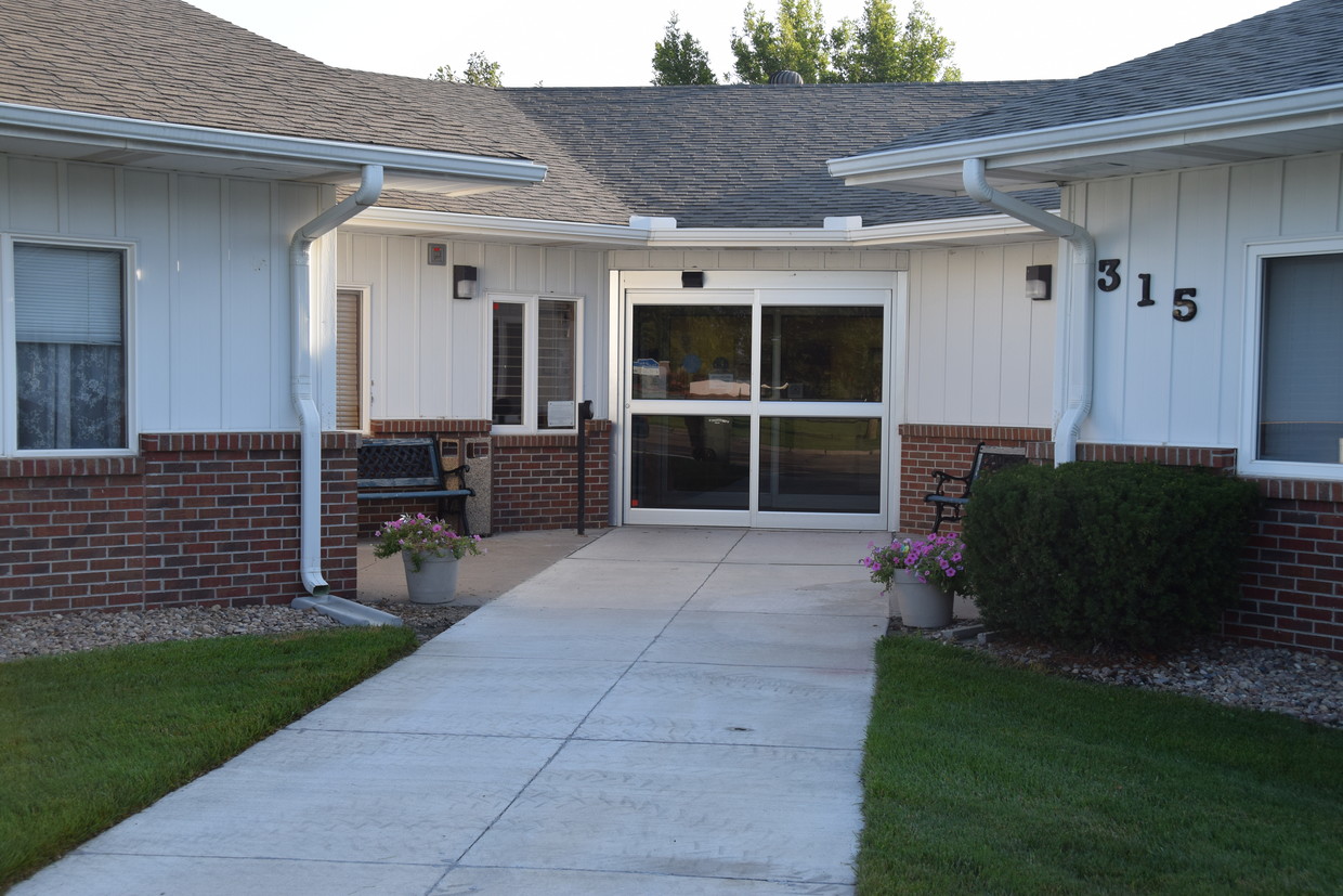 Fronte Enterance - 315 S 1st Ave