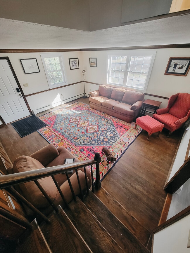 Foto del edificio - 51 Woods Rd