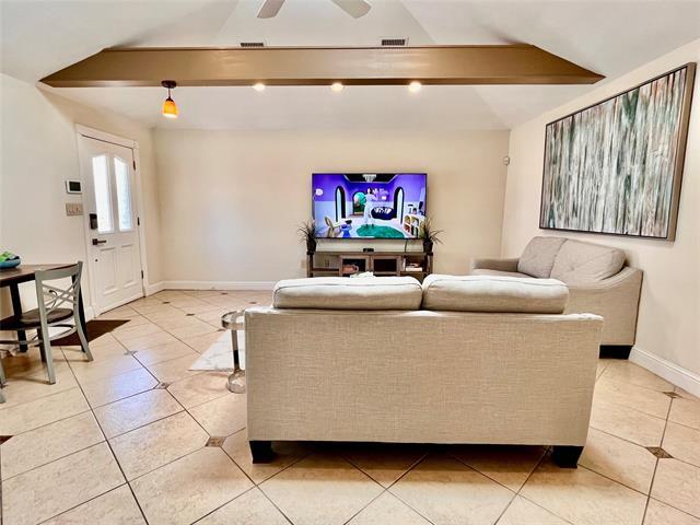 Building Photo - 3525 Westminster Ave