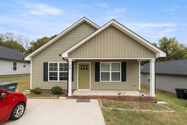 Photo - 40 Sunderland Rd SW House