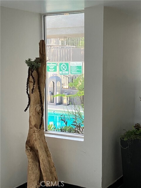 Foto del edificio - 939 Palm Ave