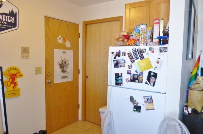 Building Photo - 22 N Franklin St