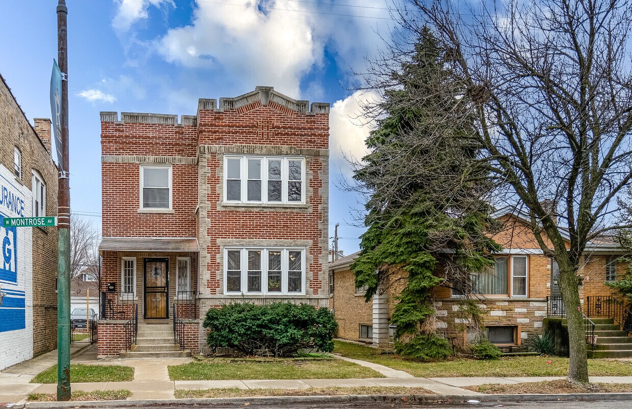 5735 W Montrose Ave Unit 2, Chicago, IL 60634 Room for Rent in