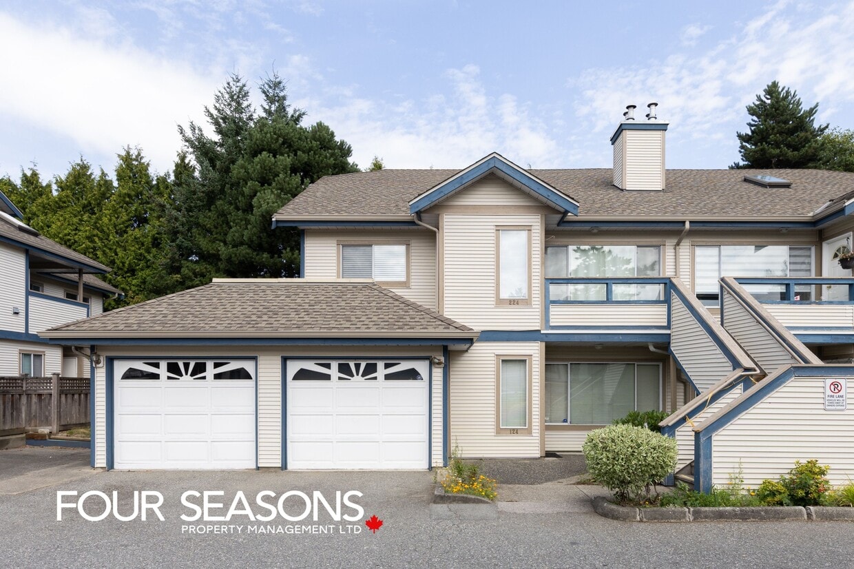 Primary Photo - 7837-7837 120a St