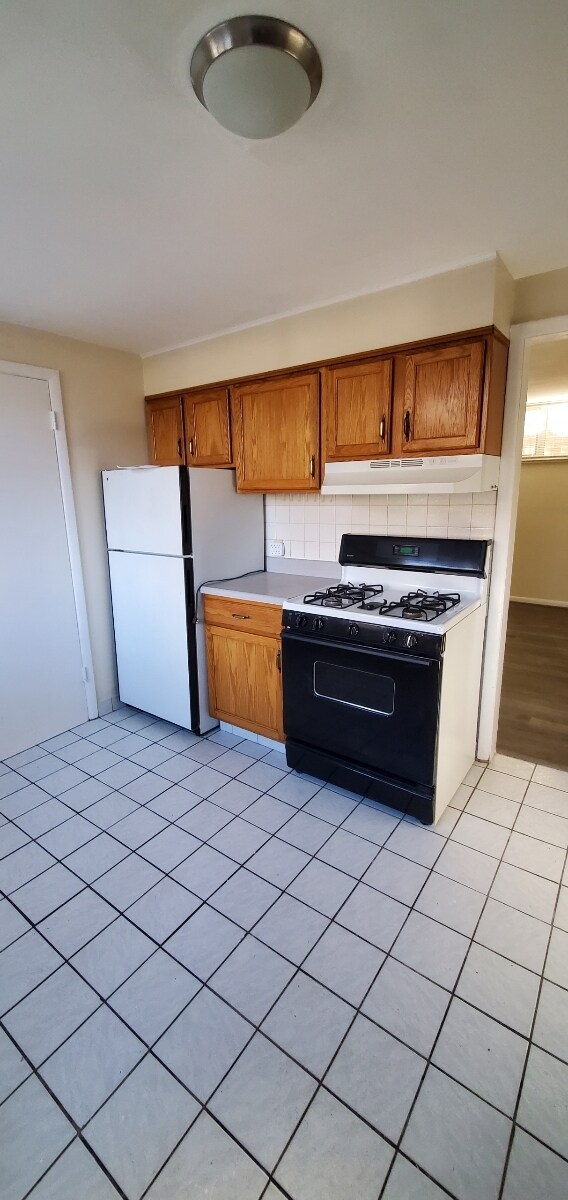 Foto del edificio - 2532 S Williams St