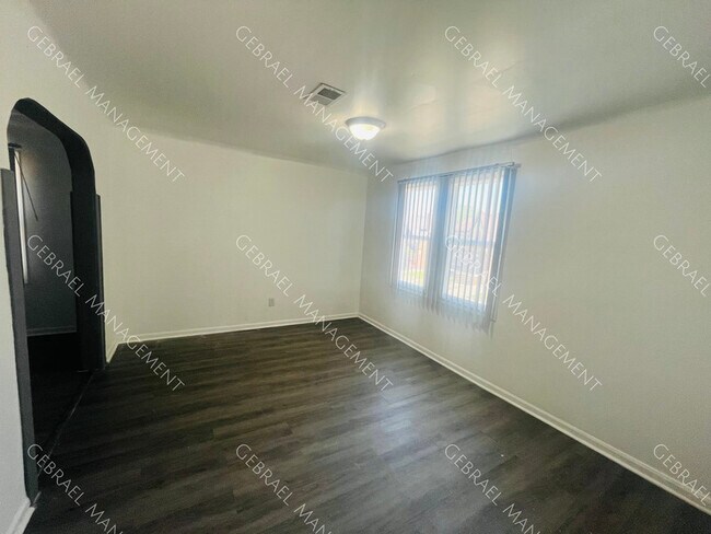 Foto del edificio - 15863 Kentucky St