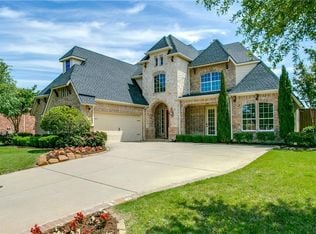 Building Photo - 830 Trail Dr