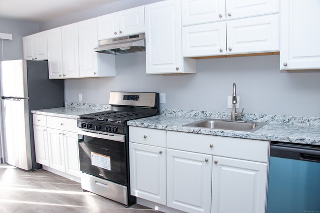 Foto del edificio - 98 Kaye Vue Dr