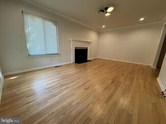 Building Photo - 10676 Muirfield Dr